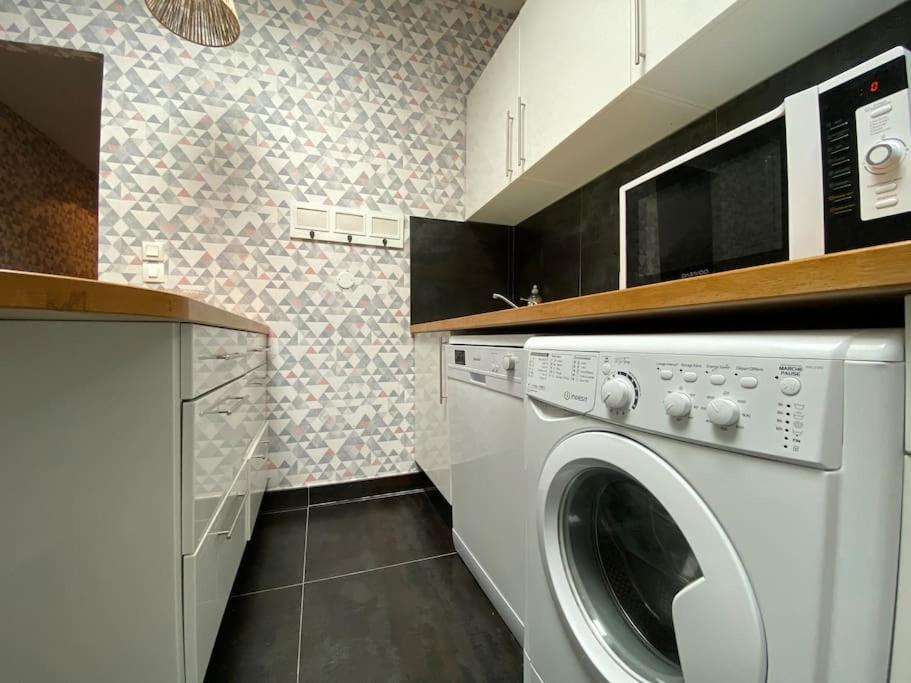L'Appartement Jebari - Esprit Loft Carcassonne Proche Cite Medieval Et Aeroport ภายนอก รูปภาพ